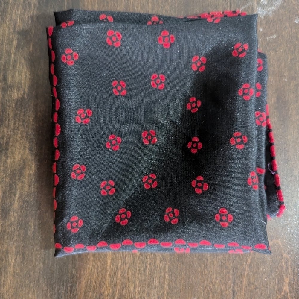 Silk Vintage 2 Gentlemen's Handkerchief pocket square handrolled sewn